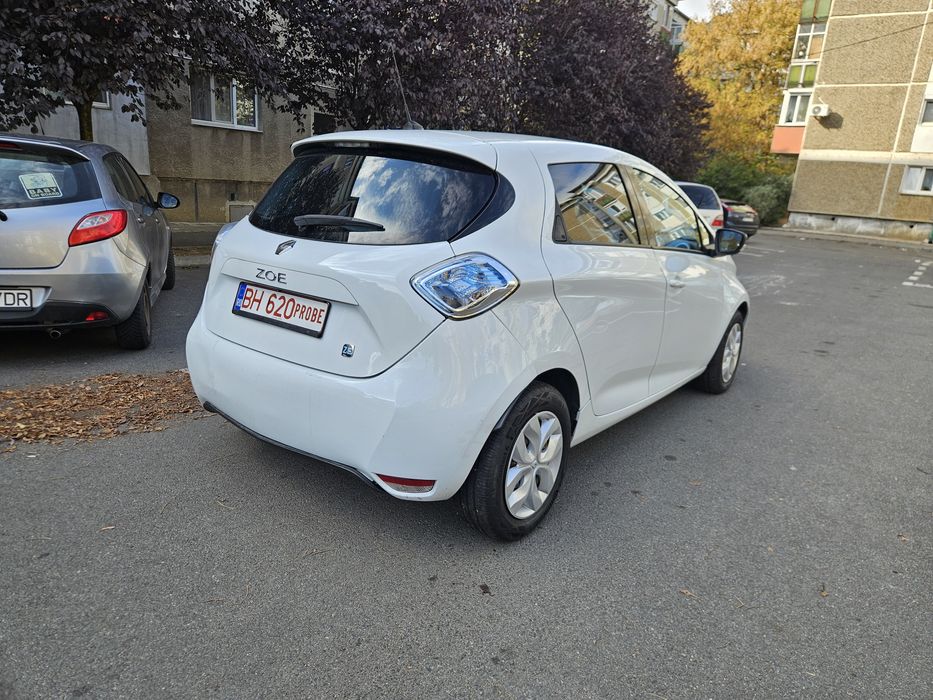 RENAULT Zoe 2016 — imagine 3