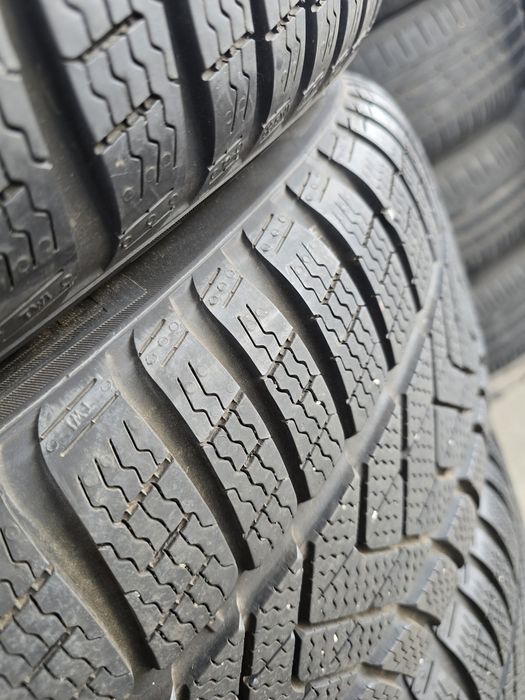 4 Броя 245/45/18 Pirelli 7mm