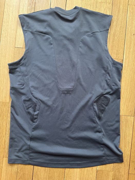 adidas спортен потник