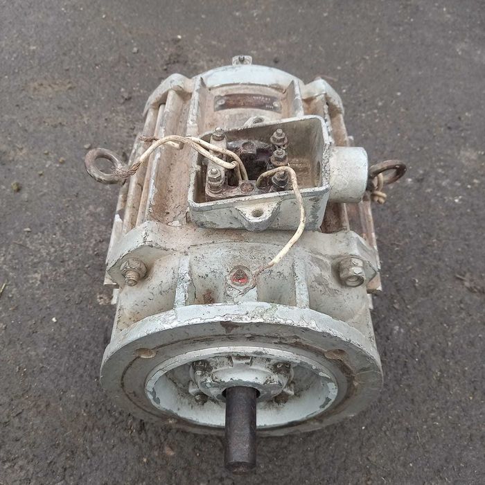 Продам Двигатель тарционный