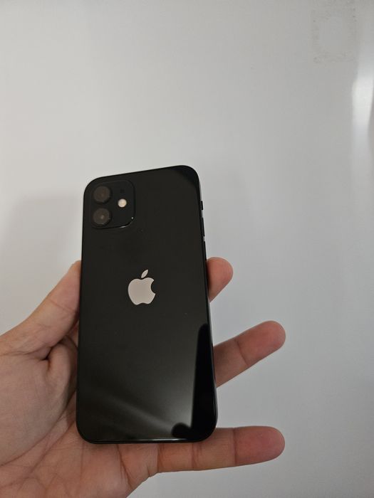 Iphone-15pro/13pro/13pro-Max/12/SE-impecabile libere retea