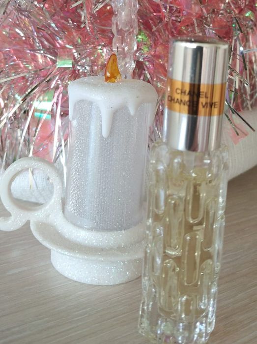 Продам  Новые Духи 3 шт