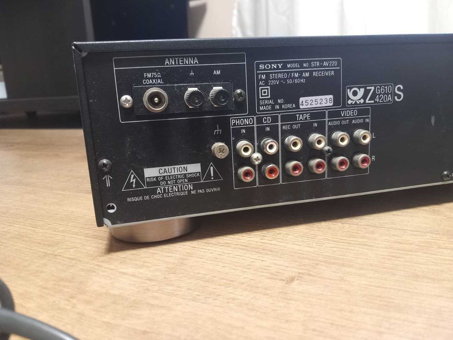 Receiver Sony STR-AV220
