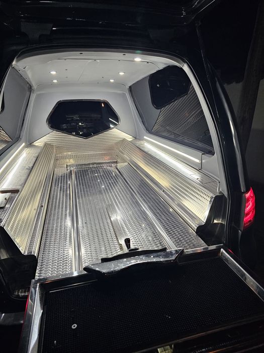 Dric funerar Mercedes w212 facelift 2014