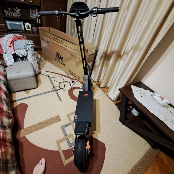 Vând Trotinetă kukirin G4