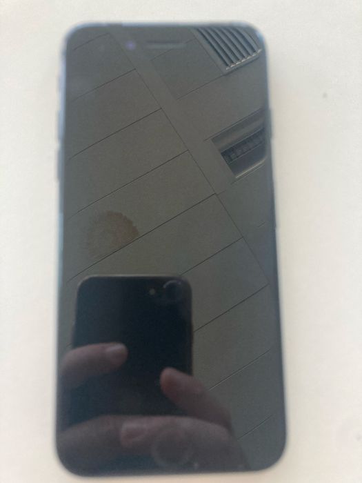 iPhone 7,без iCloud,за Wifi