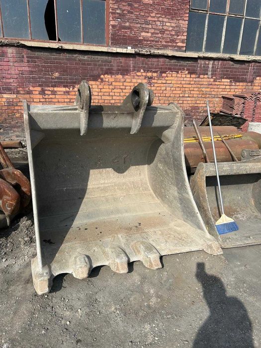 De Vânzare Excavator  Volvo E360