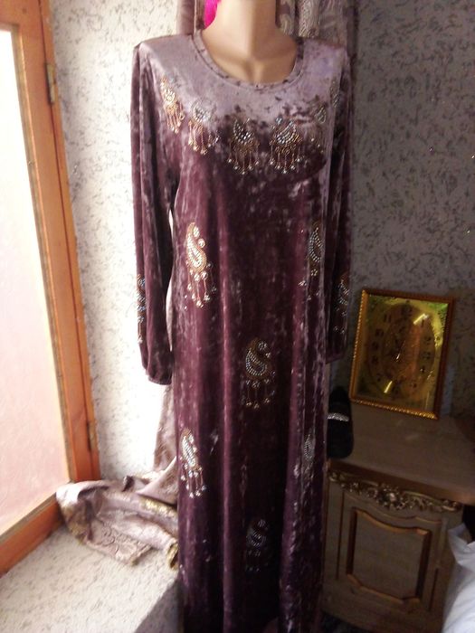 Ayollar uchun koʻylak begoyim matosidan