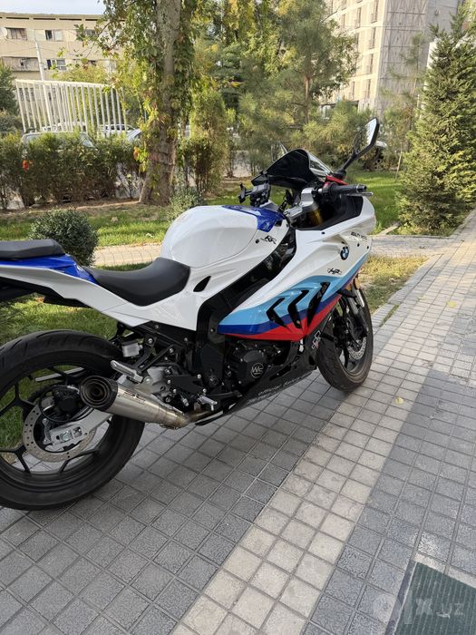 Moto BMW S1000RR 400 kub
