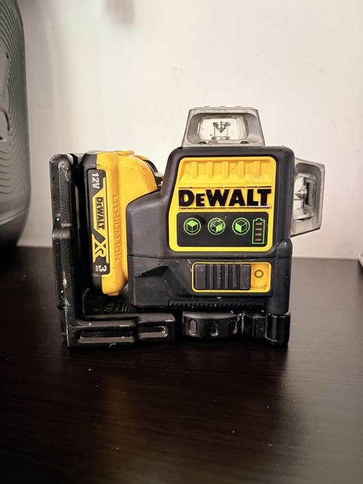 Vand Nivela Laser Dewalt