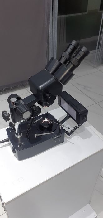 Микроскоп исследовательский