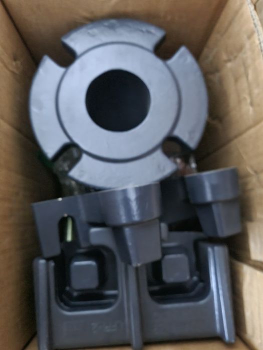 vand 2 pompe cu tocător complete grundfos noi