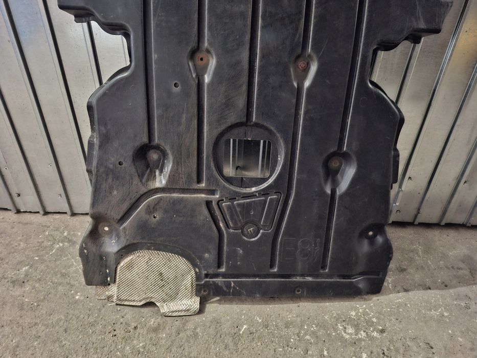 Scut motor Original BMW E81 E82 E87