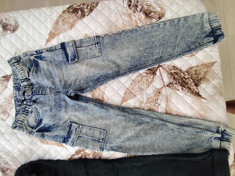 Детски дънки за момче