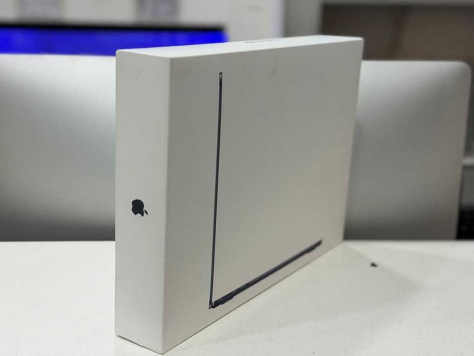 ЧИСТО НОВ! - Apple MacBook Air M5 13" (2026)