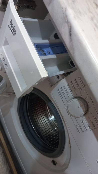 Продам стиральную машину