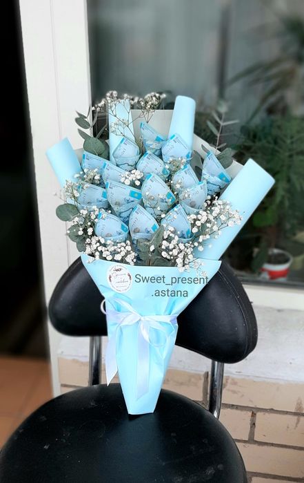 Денежный букет. Букет из денег.