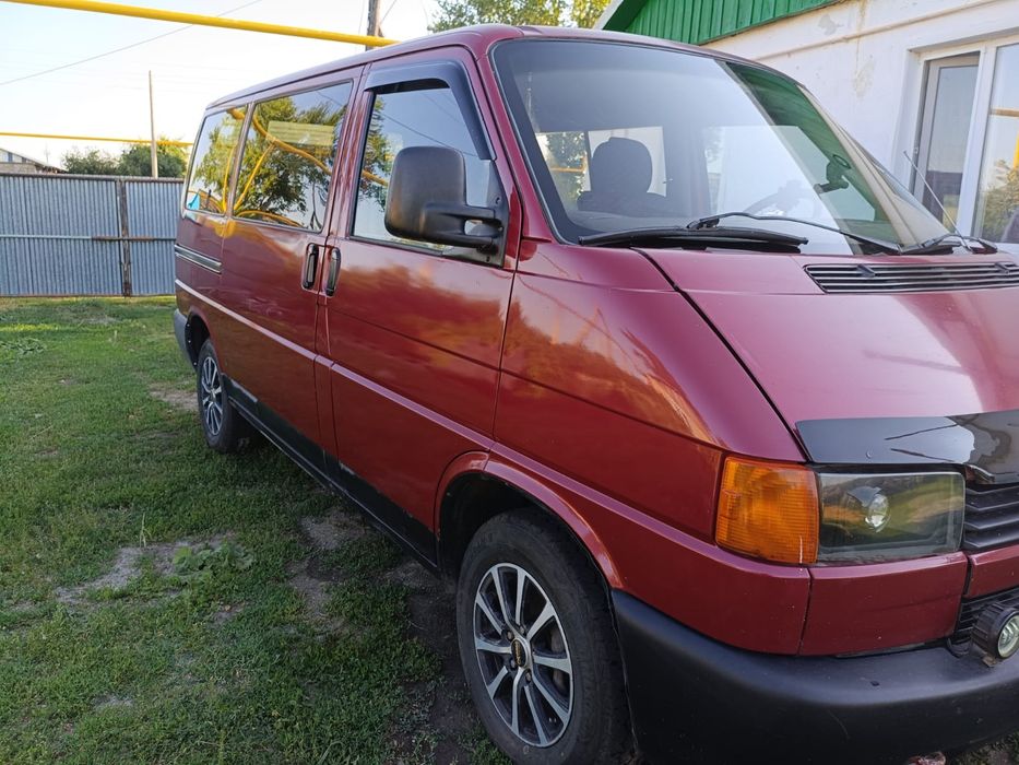 Vorkswagen Caravelle