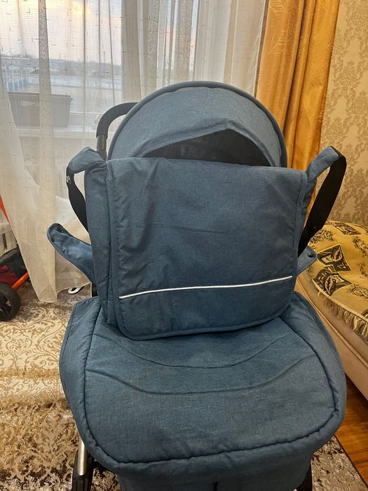 Продам детскую коляску