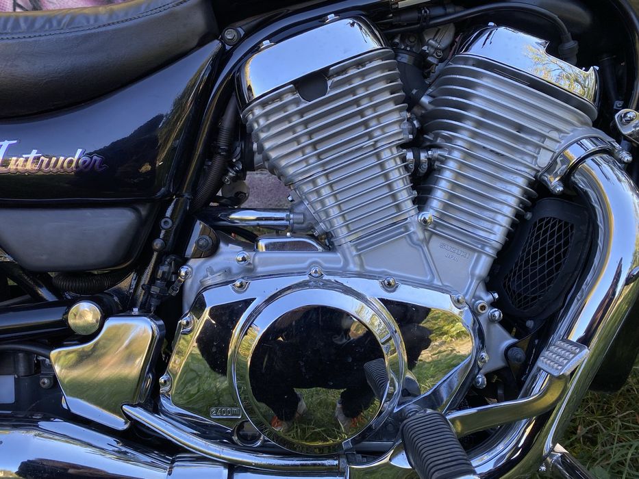 Suzuki Intruder (A2)
