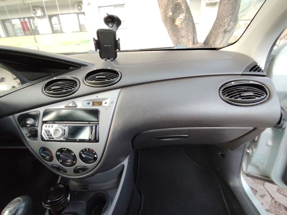 Форд  Фокус  хечбек