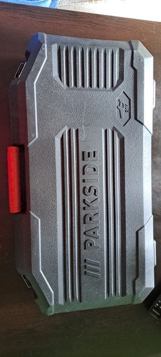 Продавам Акумулаторна мини резачка Parkside PGHSA  20-LI A1
Резачката