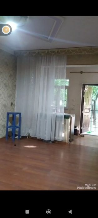 4 xonali dom yashnibotda