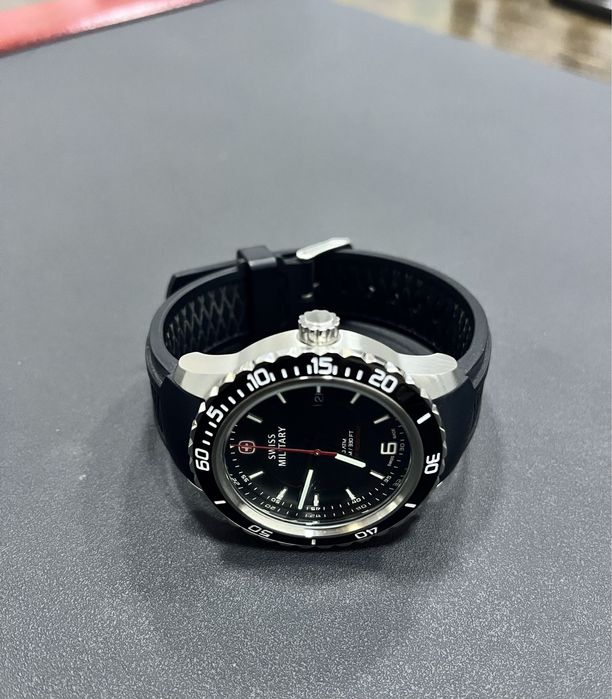 Продам наручные часы