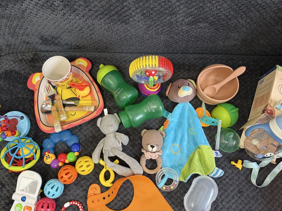 Игрушки погремушки кормление 0+