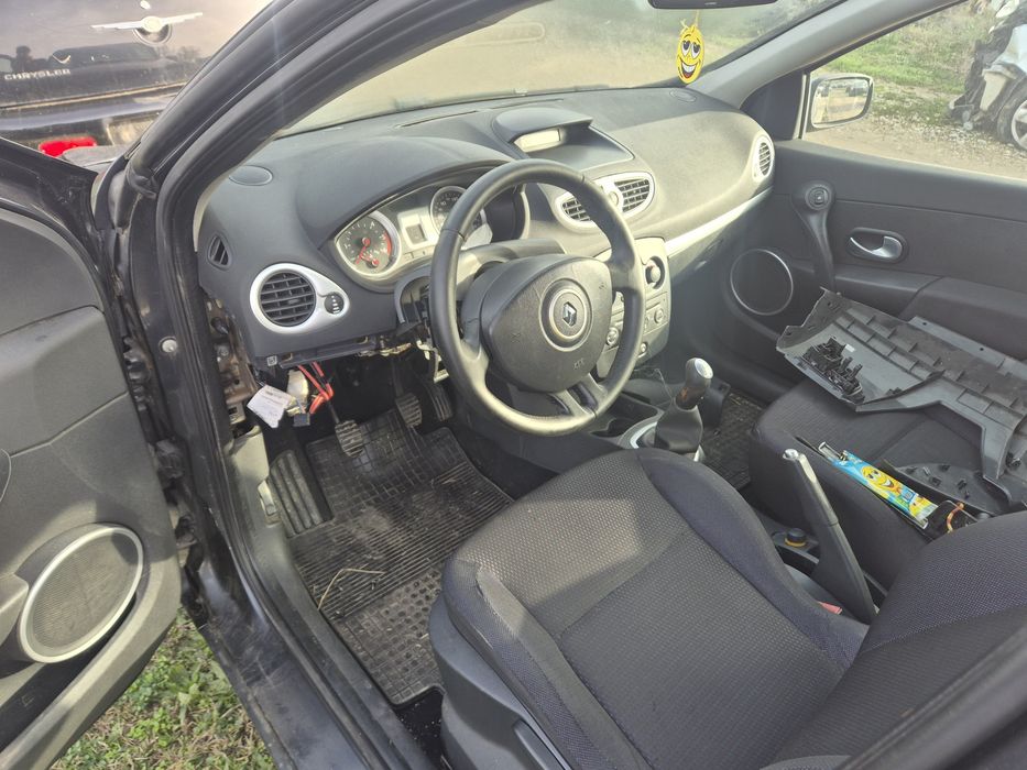 Рено Клио 1.5, 68,К.С, ДЦИ, на части. Reno Klio.