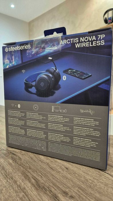 Продавам SteelSeries - Arctis Nova 7P,black