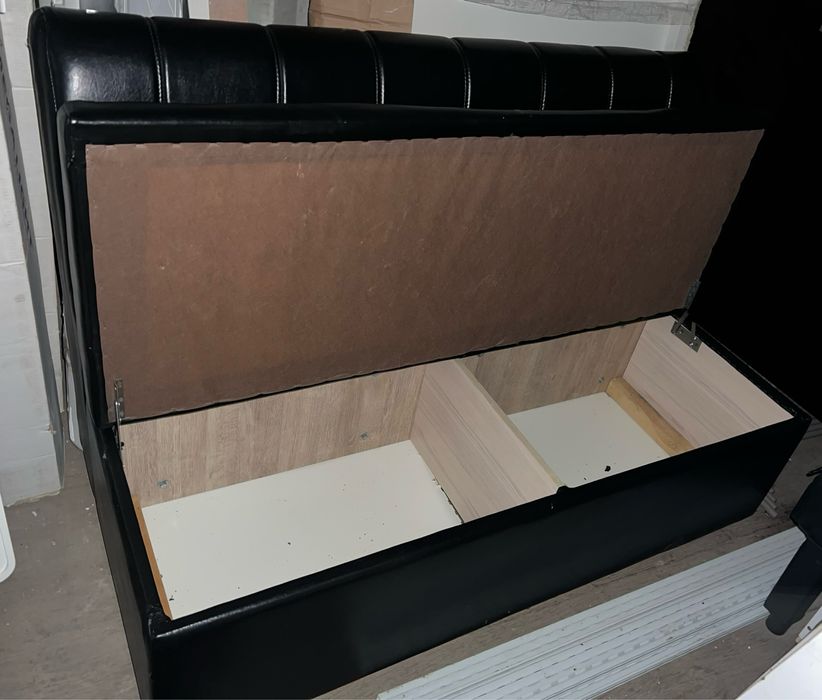 Диван с нишей черный