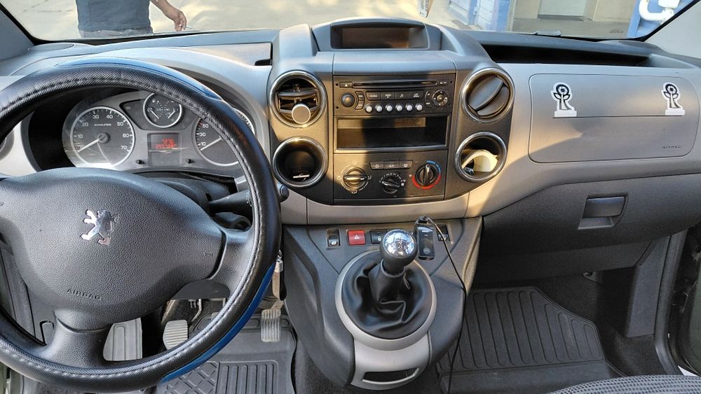 PEUGEOT Partner 2010 — imagine 5