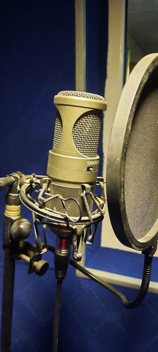 СРОЧНО Продам студиниы колонки комплект