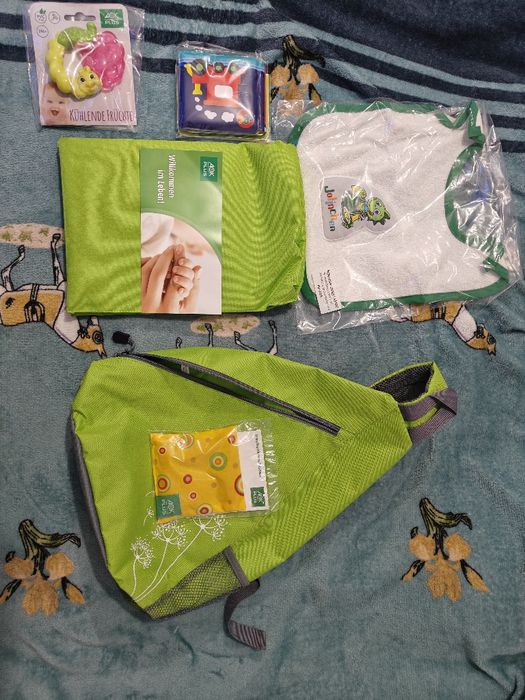 Rucsac cu accesorii pentru bebeluș - AOK plus