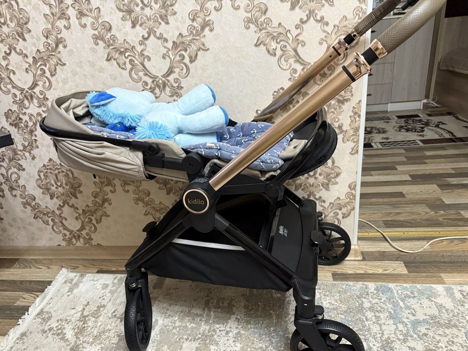 Kidilo коляска продам