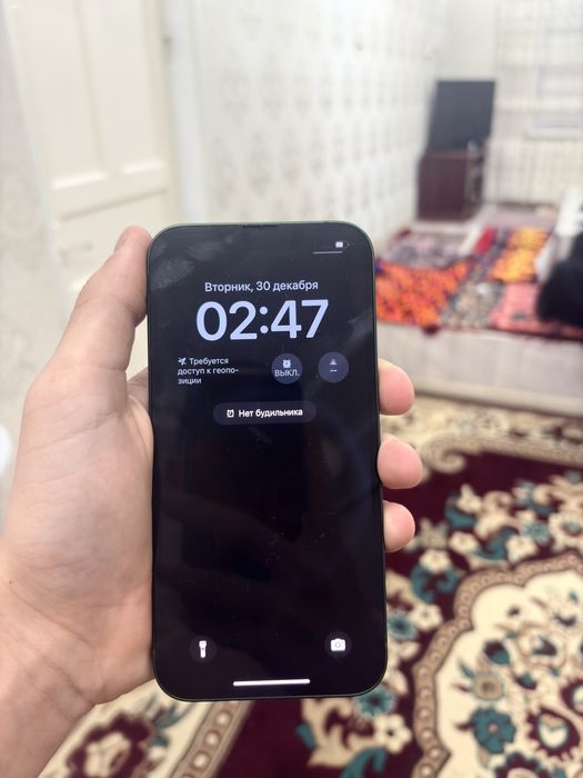 Айфон 13 зелёный