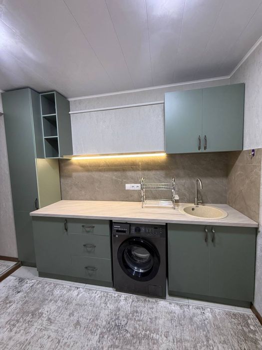 Сдается СВОЯ 1-комн кв. м.Новза