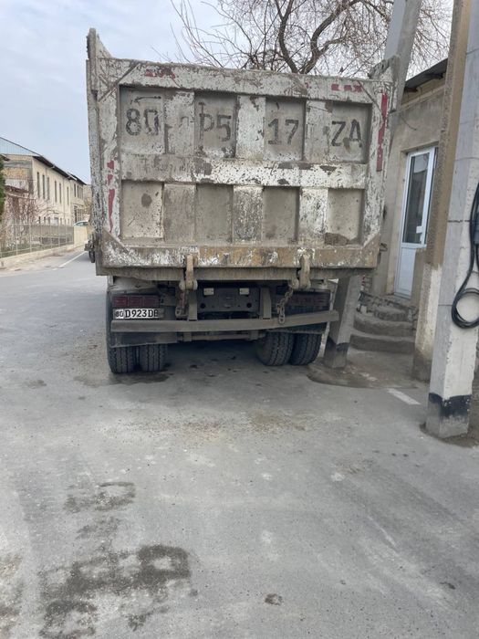 Самосвал HOWO сотилади !