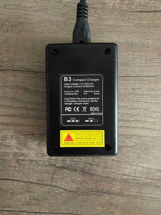 Incarcator acumulatori Li-Po Li-Ion 2S 3S airsoft IMAXRC B3 PRO