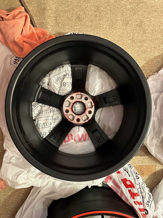 Jante Audi Rotor R19 8.0Jx19H2 ET 50