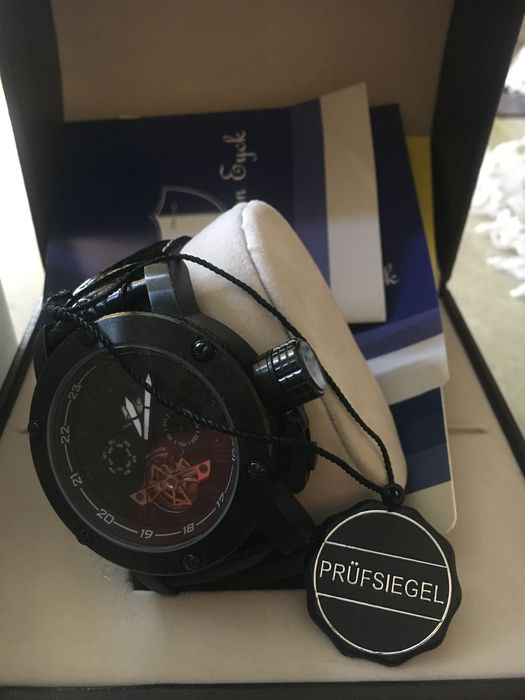 Часовник HUGO VON EYCK Hugo von Eyck Automatic Columba HE302-622, Men