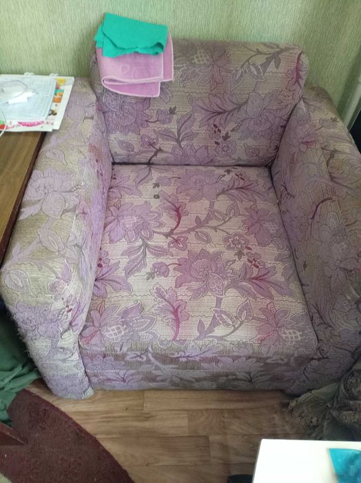 Диван с креслами