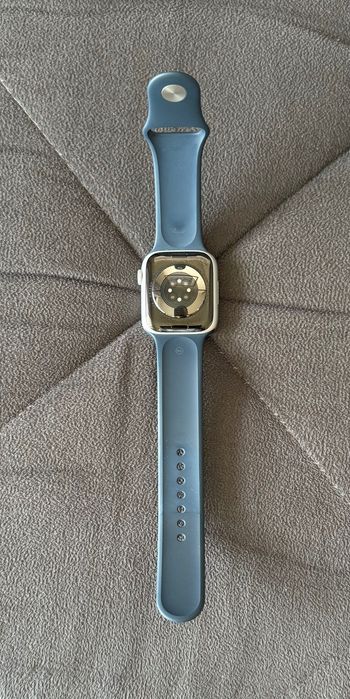 Apple Watch 9 45mm GPS серебристыe + оригинальная зарядка + коробка