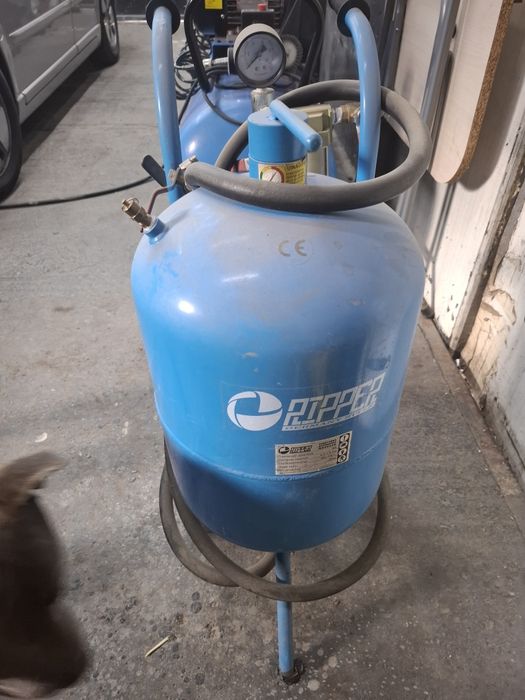 Vand statie mobila sablare profesionala 38 L