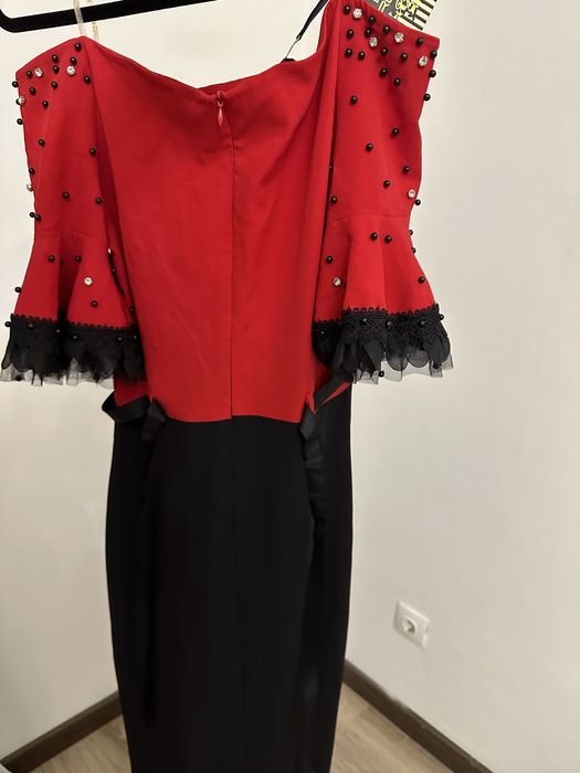 Платье вечернее нарядное