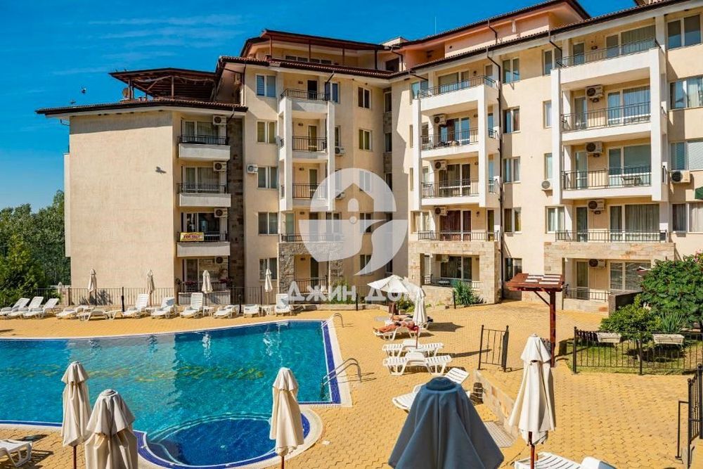 Продава се Тристаен апартамент в к.к. Слънчев бряг - 83 кв.м за 1084 €/кв.м - Снимка #12