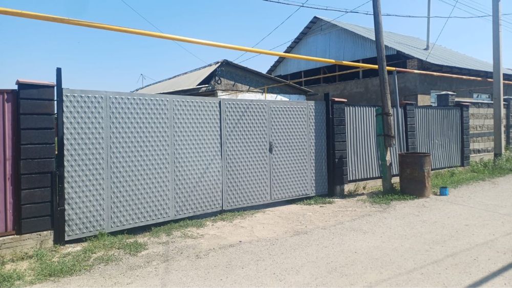 Продам дом  срочно  торг уместен