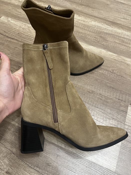 ZARA велурени боти