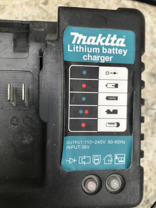 Акумулаторен ъглошлайф Макита с 2 батерий